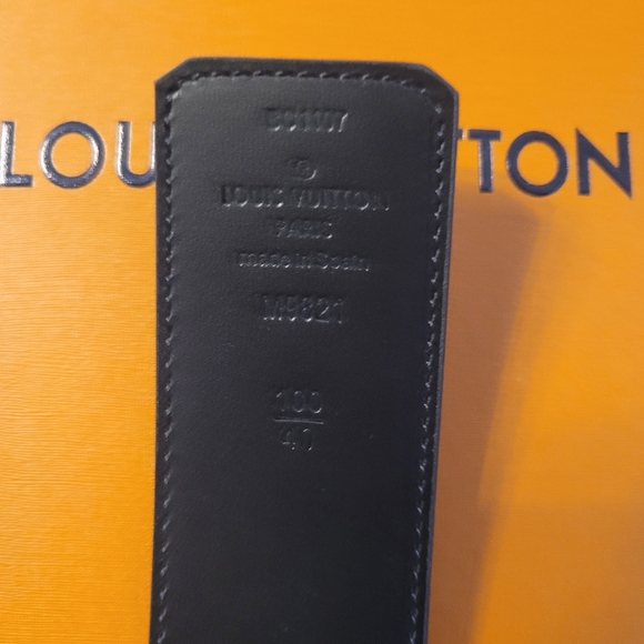 Louis Vuitton Monogram 40mm Belt - Picture 4 of 4